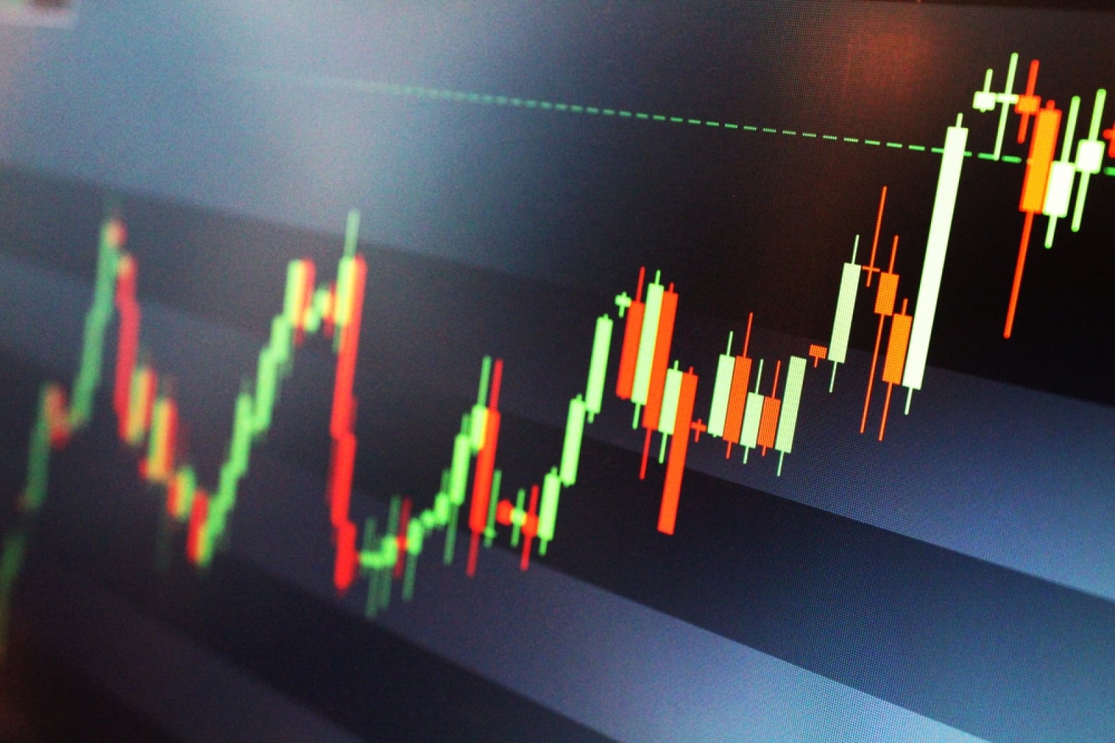 Dogecoin (DOGE), XRP, Hyperliquid (HYPE) and Bitcoin (BTC) Price Analysis For August 5: Market's Attempt to Regain Relevancy