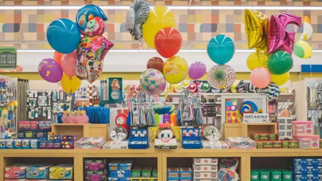 Dollar Tree, Inc. (DLTR) is Attracting Investor Attention: Here is What You Should Know