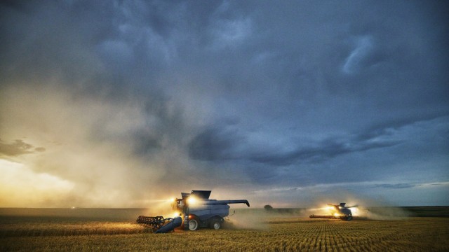 Don't Miss Out On Record Dividend Payouts