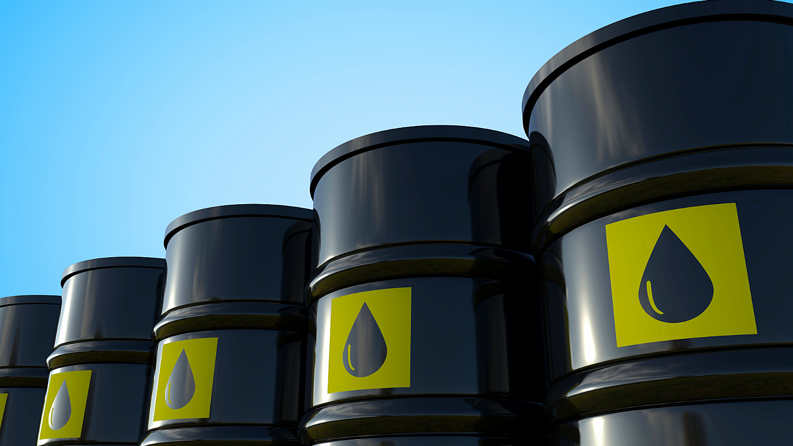 Don’t Trade Oil Headlines. Watch These Two Signals.