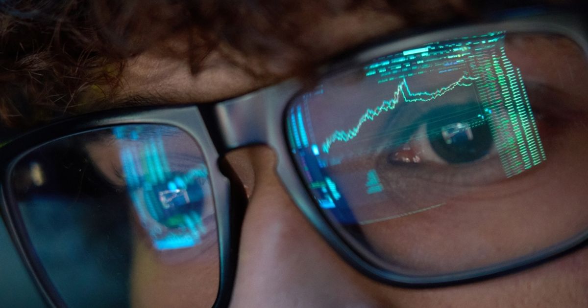Dow Jones leads Wall Street higher as dip buyers strike, oil prices under pressure
