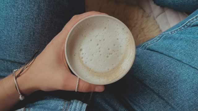 Dutch Bros (NYSE: BROS) Price Prediction and Forecast 2025-2030 (October 2025)