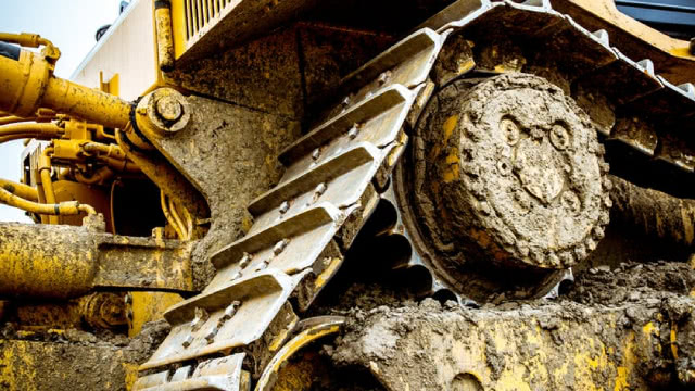Dycom Industries: The Workhorse To Deliver Fiber Connections