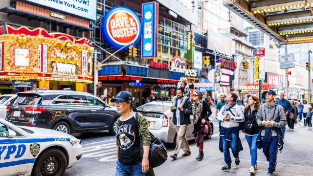 Earnings Preview: What To Expect From Dave And Buster's