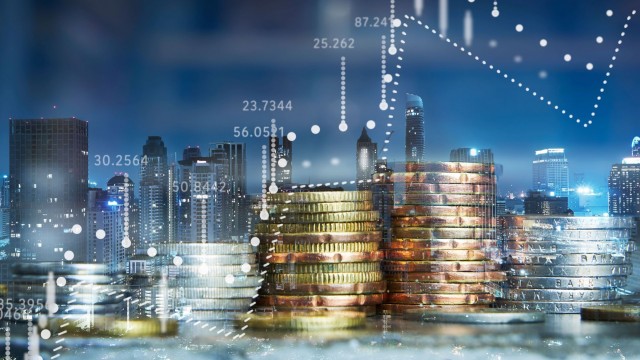 ECB-Fed divergence could muddy gold price forecasts, solar drives record-high silver premiums in China – Heraeus