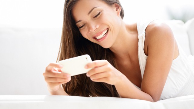 ecommerce Industry Prospects Bright: 2 Picks