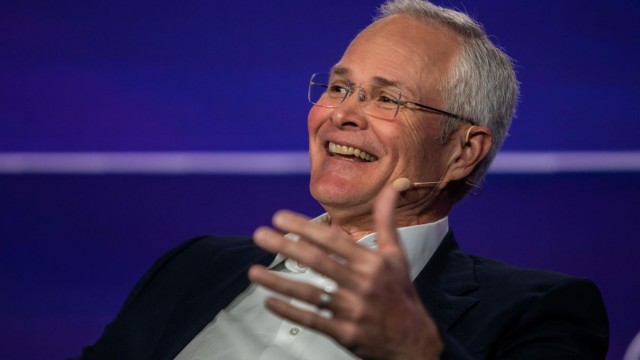 Efforts To Oust ExxonMobil Chairman, Board Members Run Aground