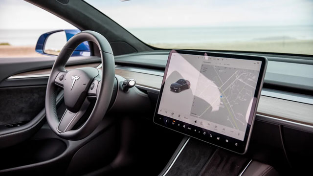 Eisman: Tesla's Multiple Is Crazy Unless You “Believe that Tesla's Robotaxi Business will Conquer the World.” “Count Me As a Skeptic”