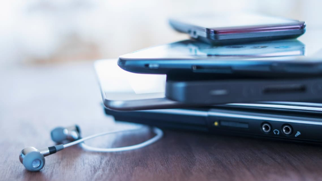 Electronics Demand at Best Buy Wanes—But People Are Still Buying Laptops