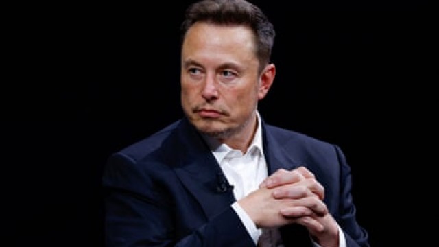 Elon Musk says Tesla shareholders voting to back $56bn pay deal
