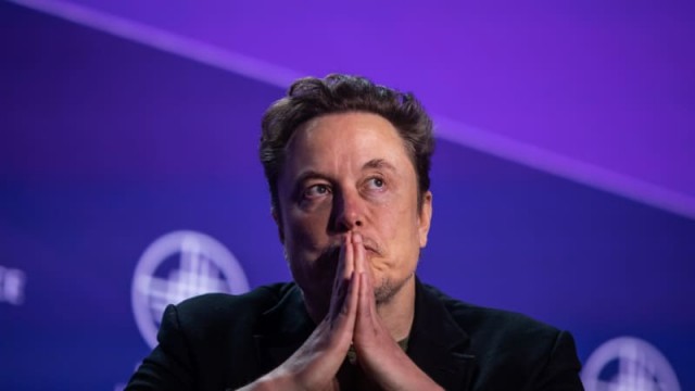 Elon Musk's pay package ‘outsized,' proxy adviser says, urging shareholders to say no