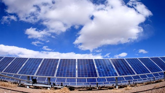 Emeren Group (SOL) Reports Q1 Loss, Revenues Rise 15% Y/Y