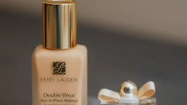 Estée Lauder Laments ‘Lost Agility' and Cuts up to 7K Jobs