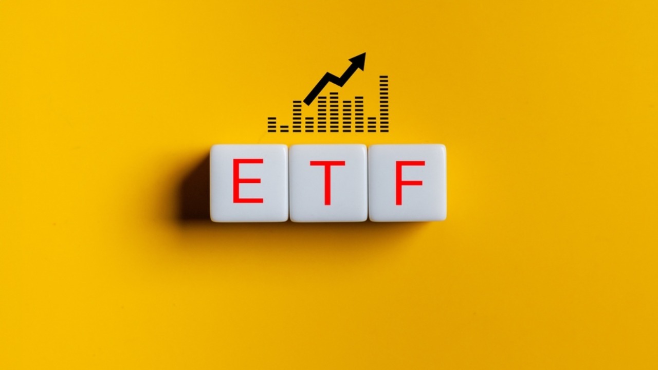 Ether ETFs Add $26 Million as Bitcoin's 7-Day Streak Ends