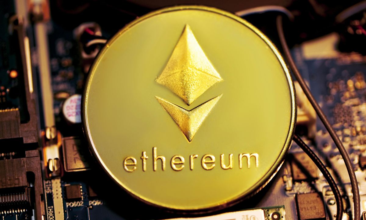 Ethereum Built Stablecoins. Its Price Drop Reveals Their Biggest Shift Yet