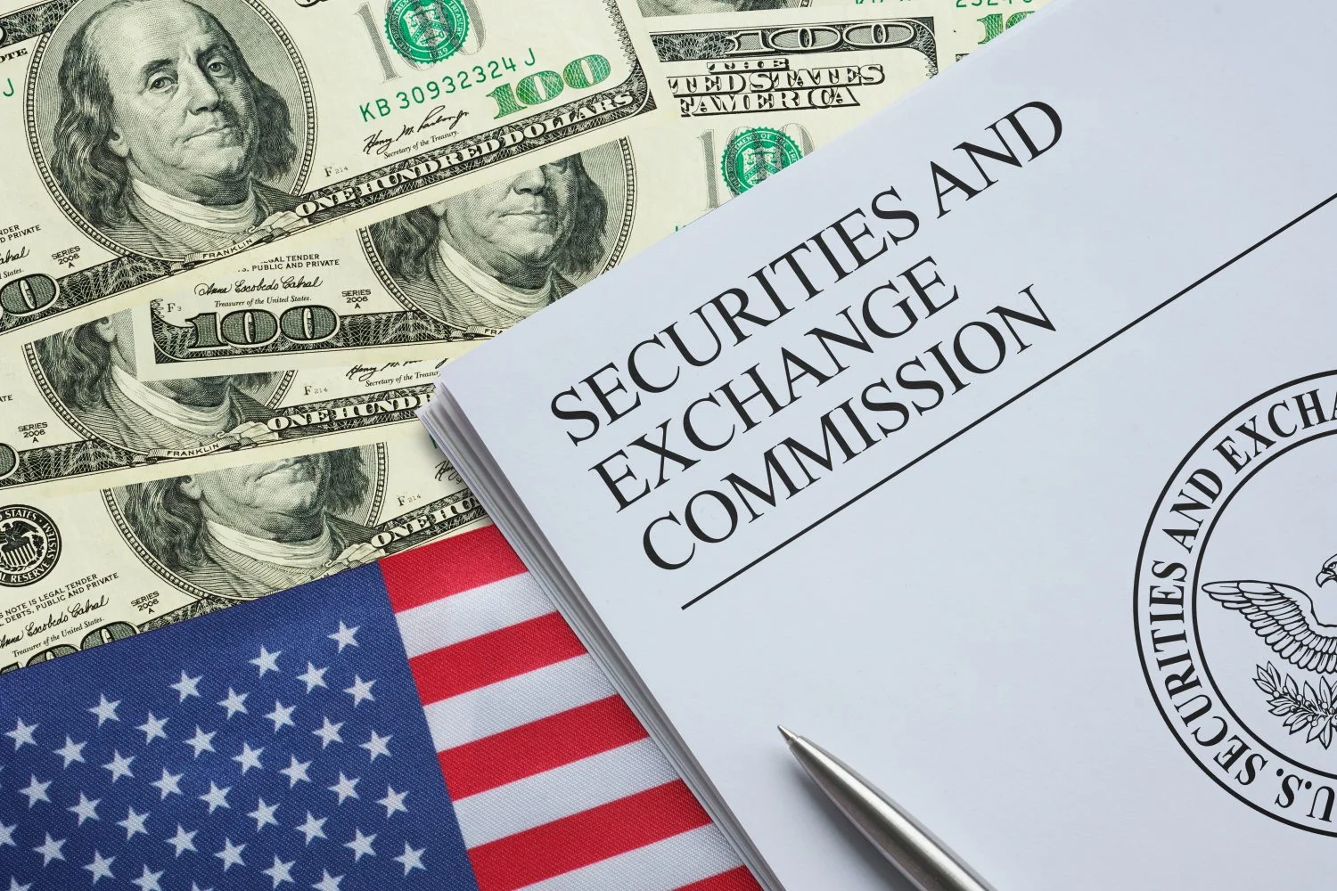 Ethereum vs Solana: Which Wins When Wall Street Moves Stocks On-Chain?
