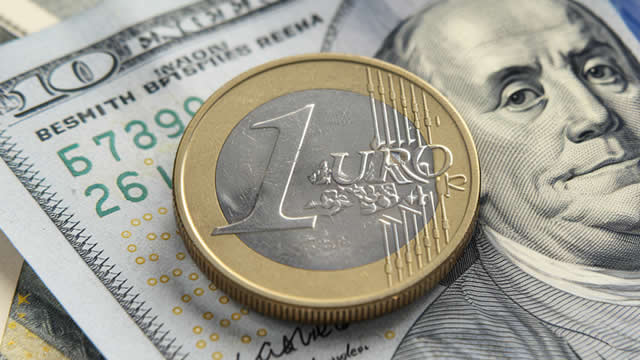 Euro flattens against US Dollar as traders look beyond ECB-Fed hawkish decisions