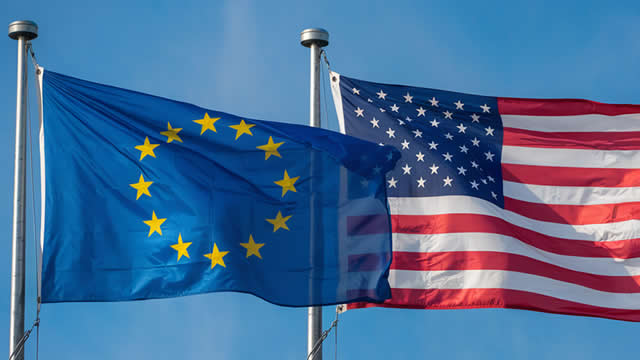 EUR/USD trapped below resistance — Can buyers force a breakout?