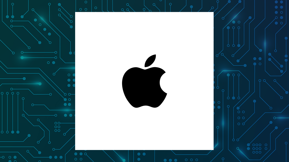 Everest Financial Group LLC Acquires 14,432 Shares of Apple Inc. $AAPL