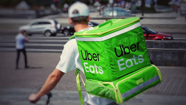 Everybody Loves Uber Right Now, But I'm Getting Cautious