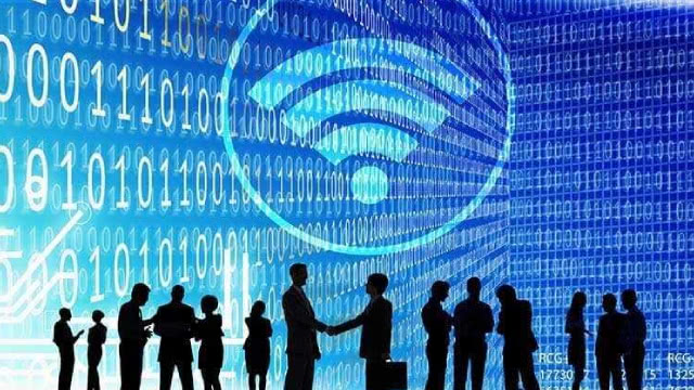 EXTR Stock News Image - zacks.com