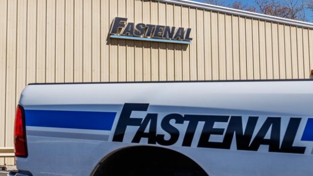 Fastenal's (FAST) May ADS Rises 1.5%, Improves Sequentially