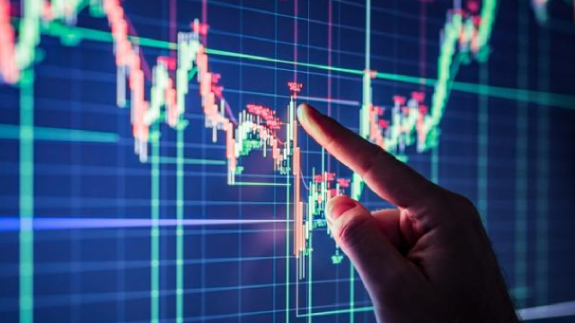 Fed Leaves Interest Rates Unchanged, In Line With Analyst Expectations