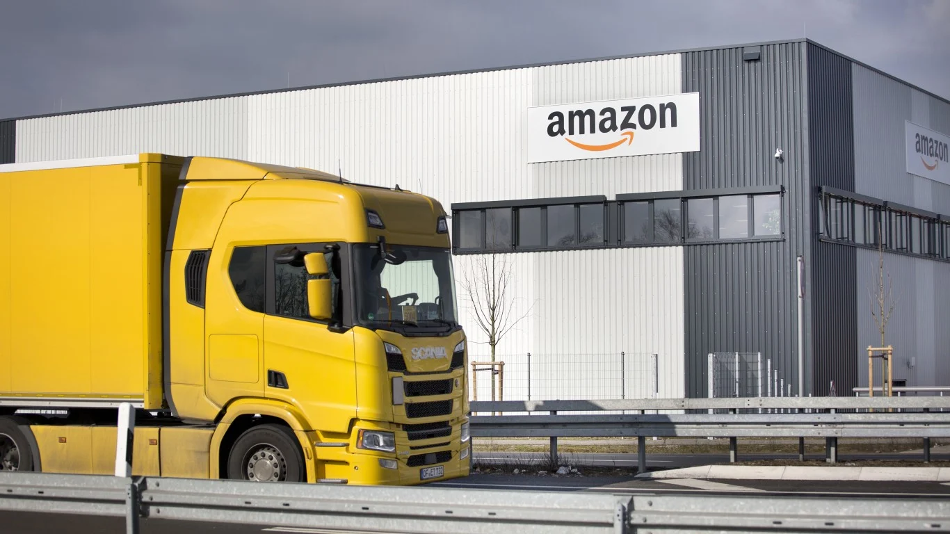 FedEx Slides 9%, UPS Sinks 10% as Amazon Supply Chain Services Goes Live: How Real Is the Threat?