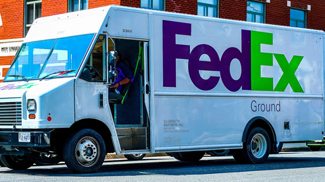 FDX Stock News Image - seekingalpha.com