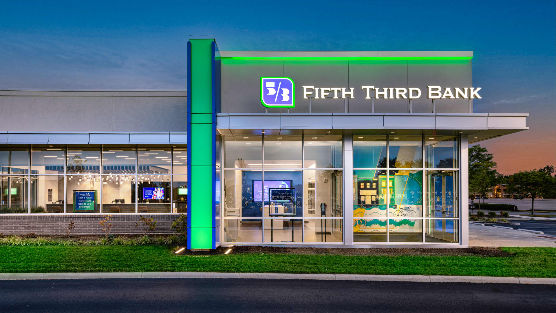 https://images.financialmodelingprep.com/news/fifth-third-bancorp-to-buy-comerica-for-109-billion-20251006.png
