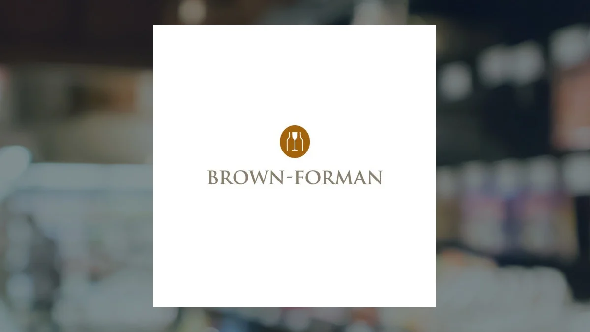 Financial Contrast: Molson Coors Beverage (NYSE:TAP) & Brown Forman (NYSE:BF.A)