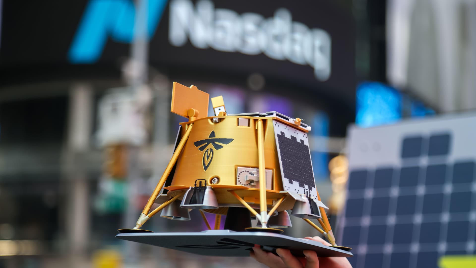 Firefly Aerospace stock tanks 24% after test rocket explosion