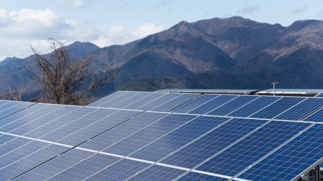 First Solar Stock Today: How To Capture Profits With A Double Butterfly Trade In Options