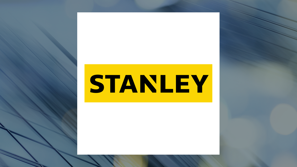 First Trust Advisors LP Acquires 118,397 Shares of Stanley Black & Decker, Inc. $SWK