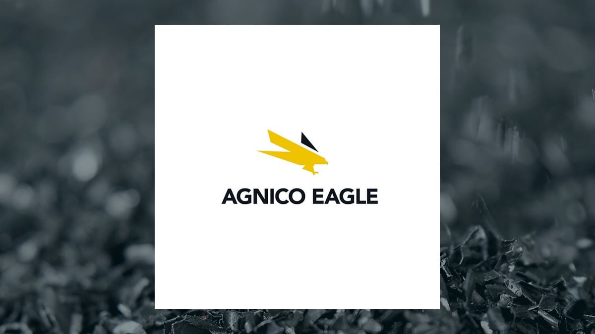 First Trust Advisors LP Sells 6,795 Shares of Agnico Eagle Mines Limited $AEM