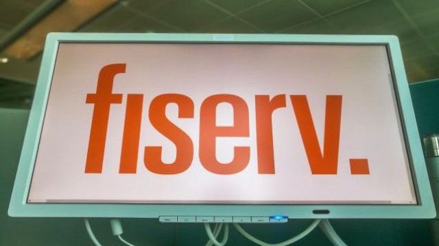 Fiserv (FI) Benefits From Acquisitions Amid Rising Competition