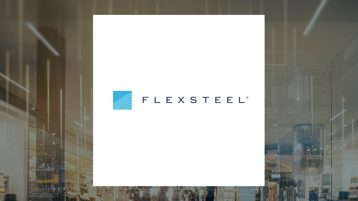 Flexsteel Industries (NASDAQ:FLXS) Share Price Passes Above 50 Day Moving Average   – What’s Next?