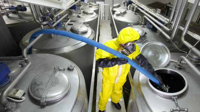 FMC Falls 34% to Lowest Level Since 2016 After Disappointing Earnings Report