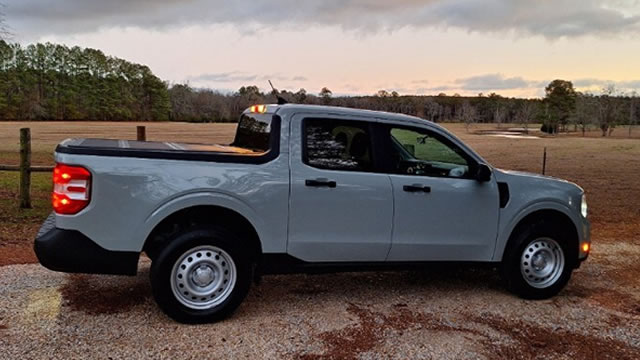 Ford February hybrid sales up 27.5%