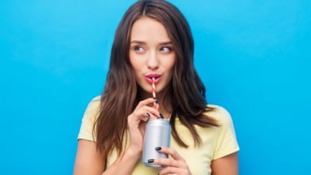 Forget Starbucks: Buy Stock in This Growing Coffee Chain With a Fanatical Customer Base Instead