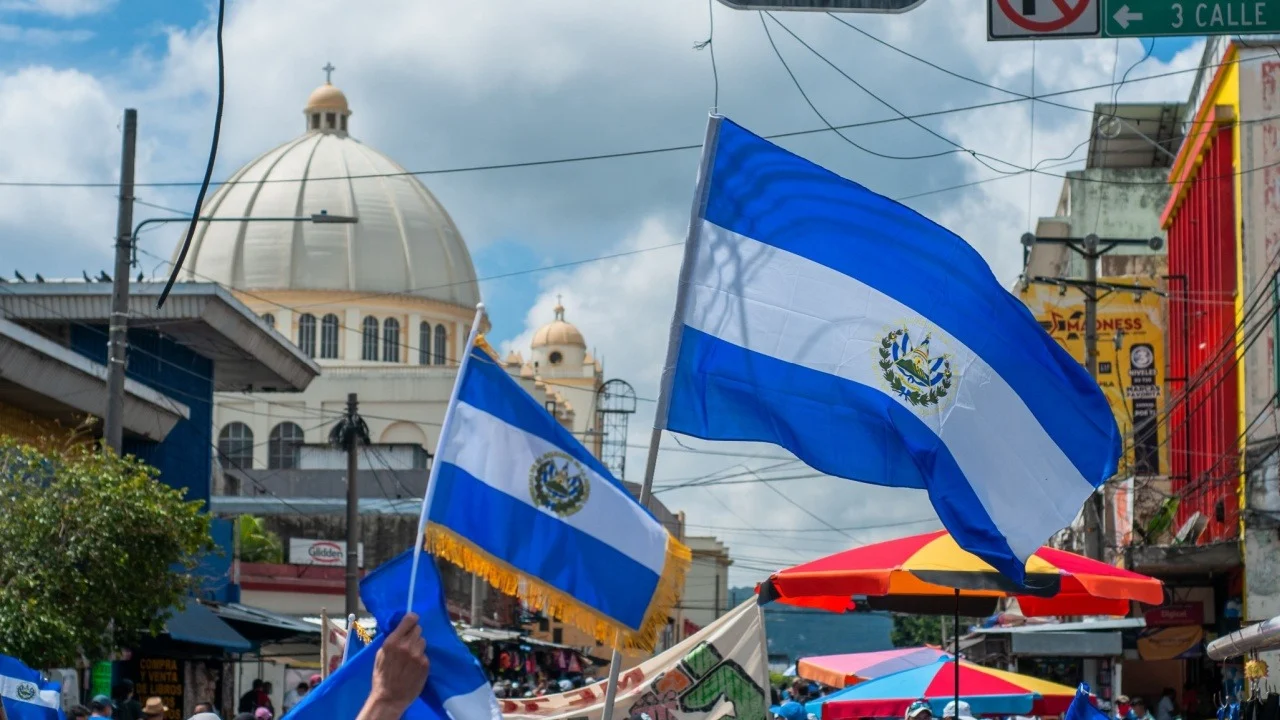 Former Visa and JPMorgan Execs Take Over El Salvador's Chivo Wallet