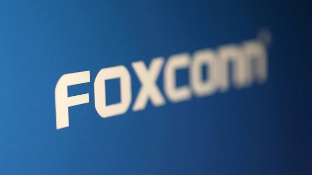Foxconn says May revenue climbs 22% y/y, raises outlook