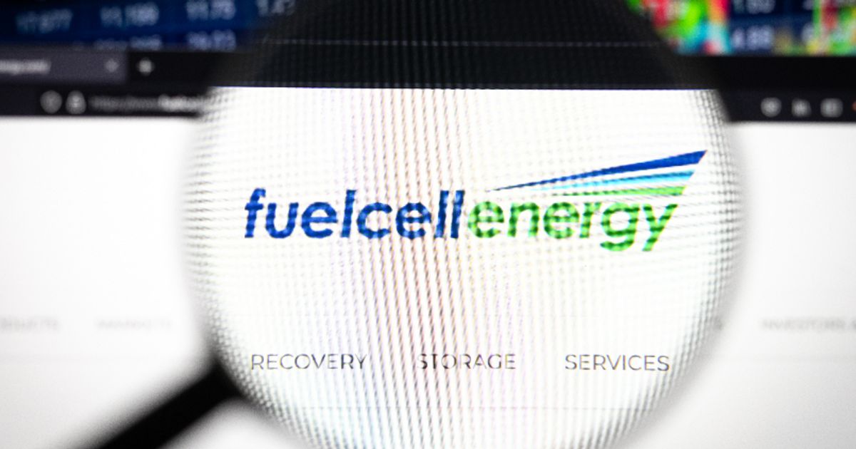 FuelCell Energy shares fall after company prices upsized $225M stock offering