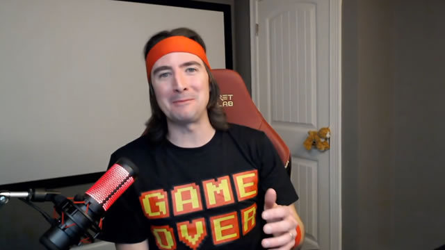 GameStop CEO Silent on Mega-Deal as It Crushes Earnings, Stockpiles Cash