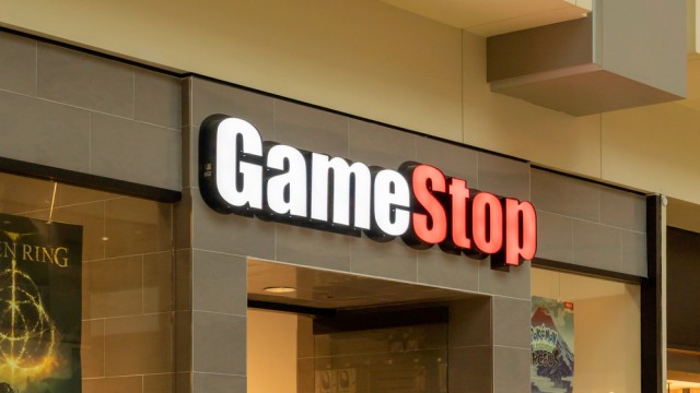 GameStop expects significant sales decline in Q1 amid GME stock frenzy