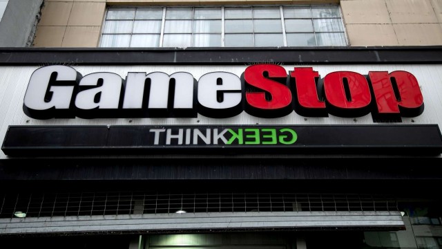 GameStop Issues New Shares, Sending Stock Tumbling