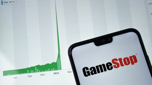 GameStop shares rally again ahead of Roaring Kitty livestream