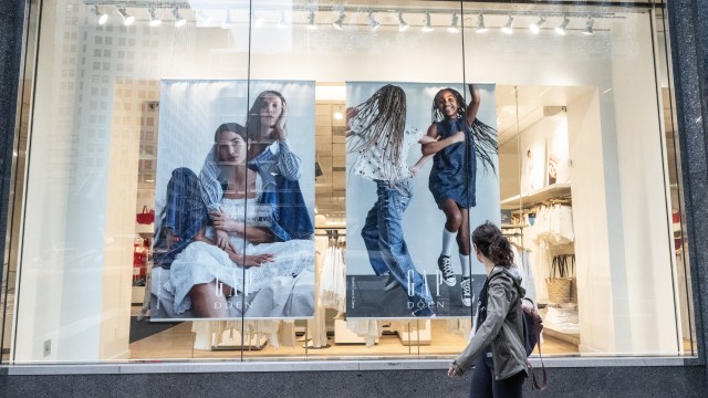 Gap blows pasts earnings estimates, raises guidance as all four brands post sales growth