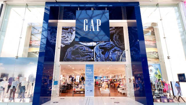 Gap shares soar on robust earnings, boosted guidance