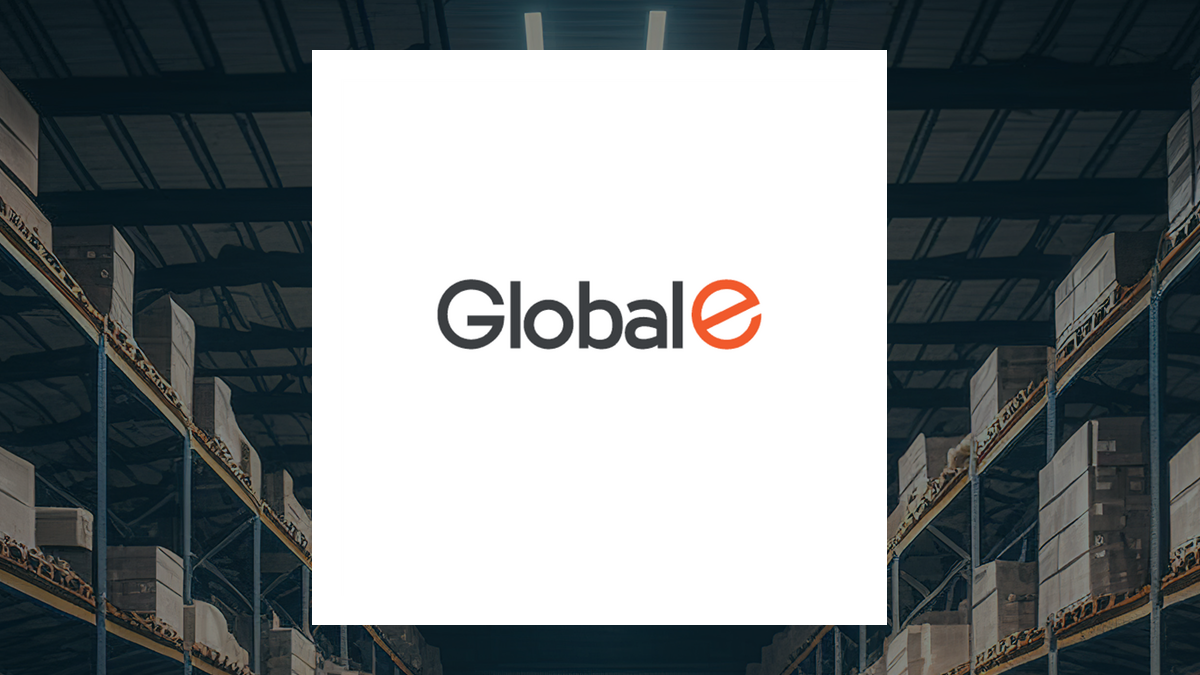 Global-e Online (NASDAQ:GLBE) CEO Amir Schlachet Sells 100,000 Shares